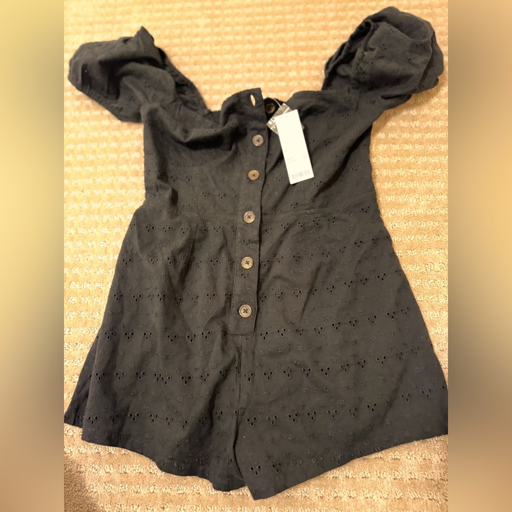 URBAND OUTFITTERS ROMPER